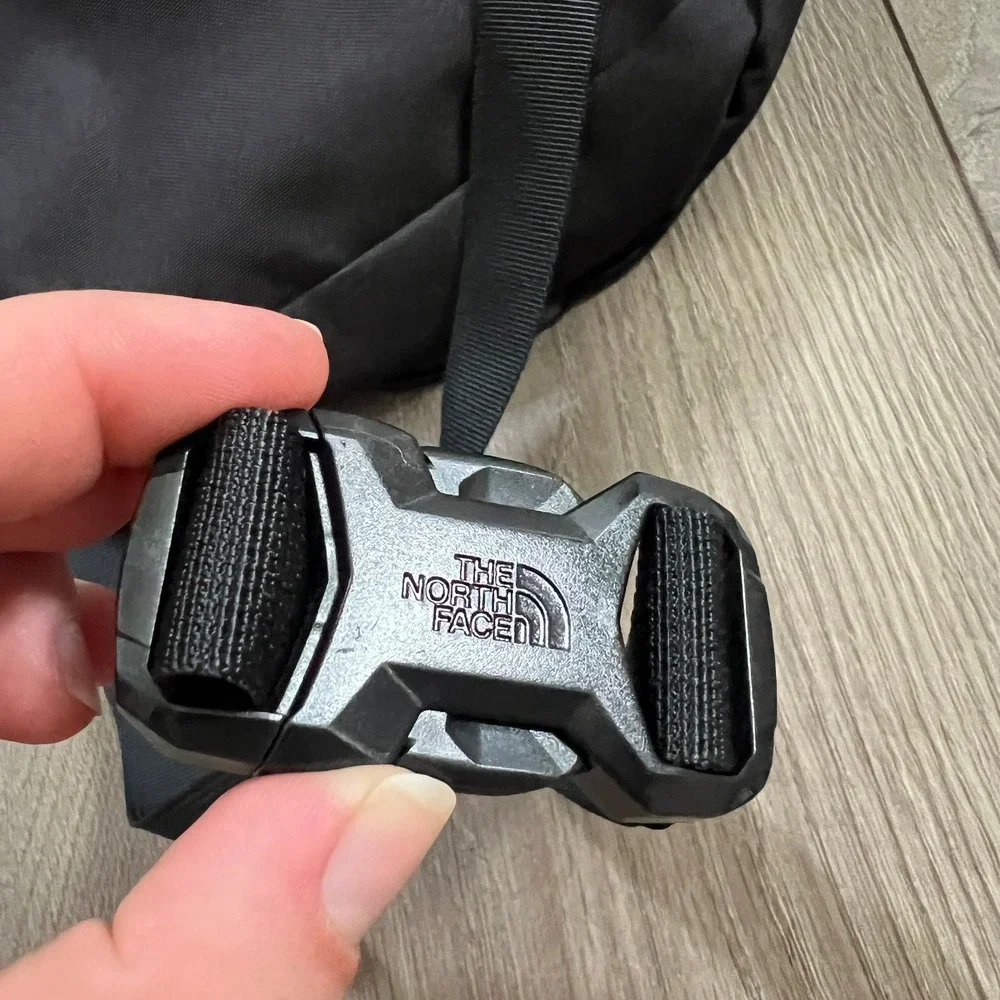 North Face Jester Lumbar pack black and white waist bag fanny pack